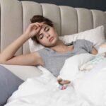 Healthy Foods That Fight Fatigue energy-boosting foods like berries, nuts, leafy greens, and yogurt